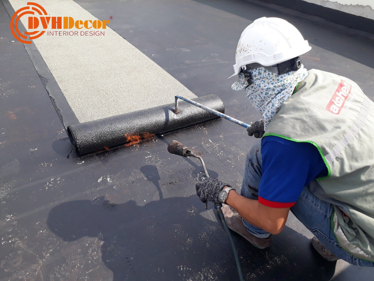 Cách xóa ngấm nước ở sân thượng