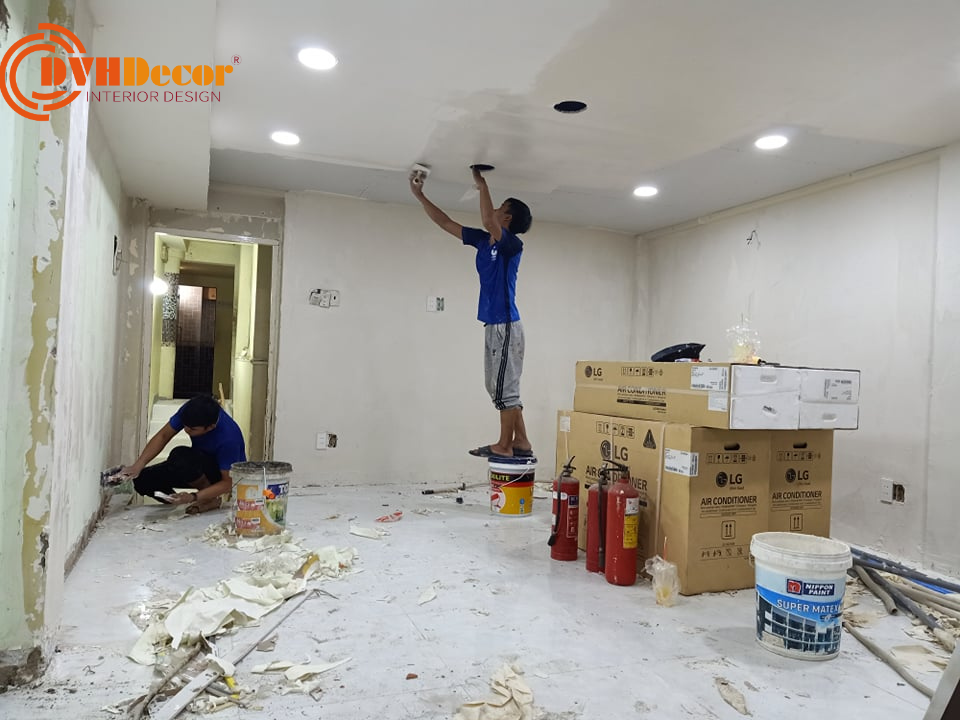 Thi công sơn lại nhà của đội thợ DVHDecor